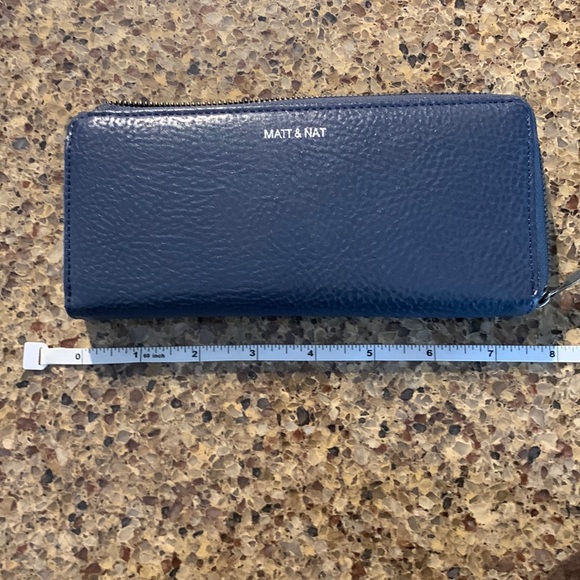Matt & Nat Wallet - Picture 3 of 6